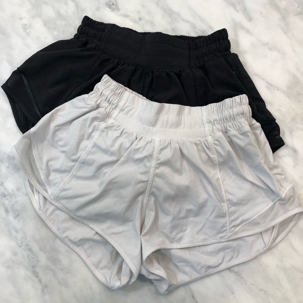 Lululemon Hotty Hot Shorts LR 2.5” size 0 (lot of 2)